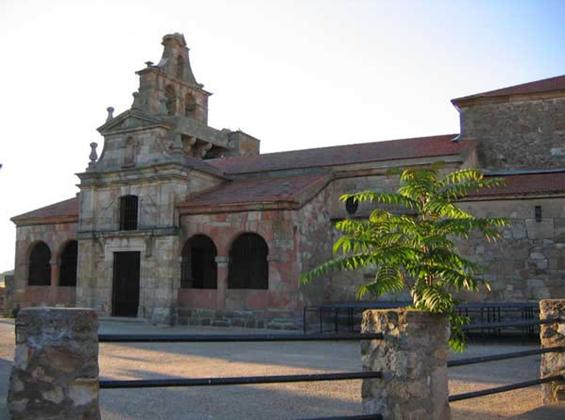 Iglesia de Palacios del Arzobispo